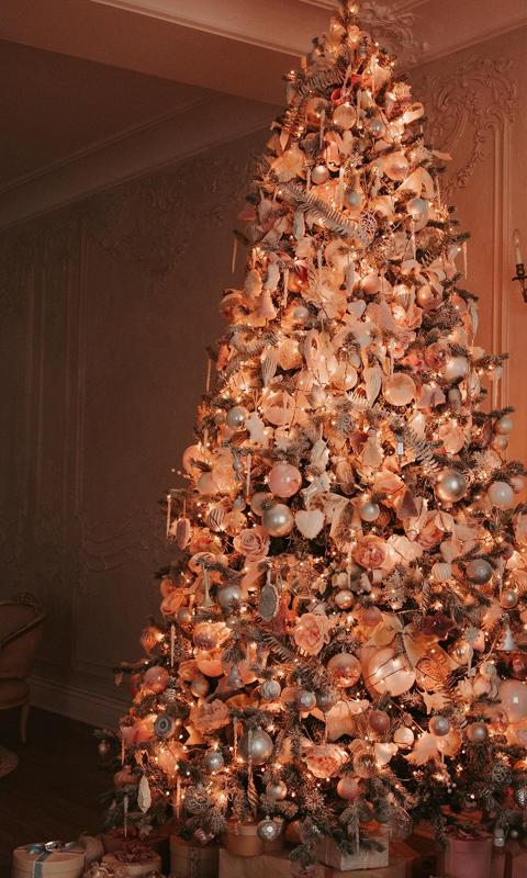 高清圣诞树唯美璀璨灯光布置手机壁纸图片